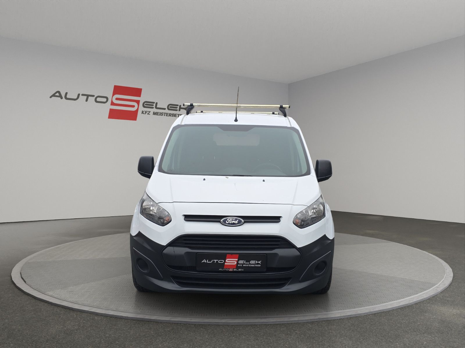 Fahrzeugabbildung Ford Transit Connect Kasten 8 FACH BEREIFT