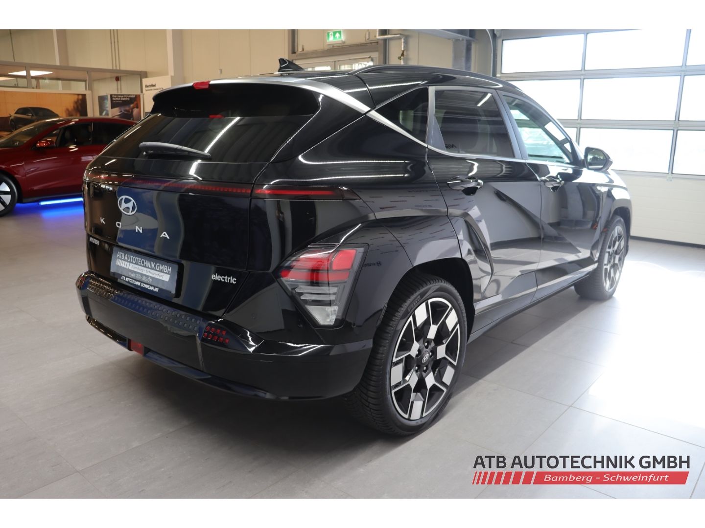 Fahrzeugabbildung Hyundai KONA Elektro Prime 65,4 kWh 2WD SOH 98,9% HUD Na