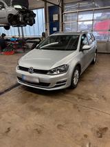 Volkswagen VW Golf 7 1.6 TDI*DSG*ACC*LED*GROßES RADIO* - Volkswagen Golf: Gross