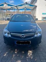 Opel Tigra 1,4 - Opel Corsa mit Benzin-Antrieb: Cabrio