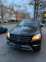 Mercedes-Benz Mercedes Benz ML 350 Facelift Voll Ausstat... - Mercedes-Benz ML 350 in Hannover