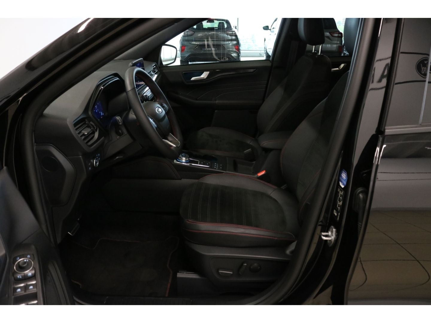 Fahrzeugabbildung Ford Kuga 2,5-PHEV ST-Line X B&O Sound/Navi/LED