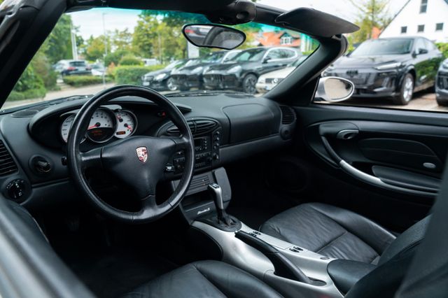 Porsche Boxster S/ SITZHEIZUNG/ CD/ HARMAN/ ALARM/ 18" Porsche Boxster S/ SITZHEIZUNG/ CD/ HARMAN/ ALARM/ 18"