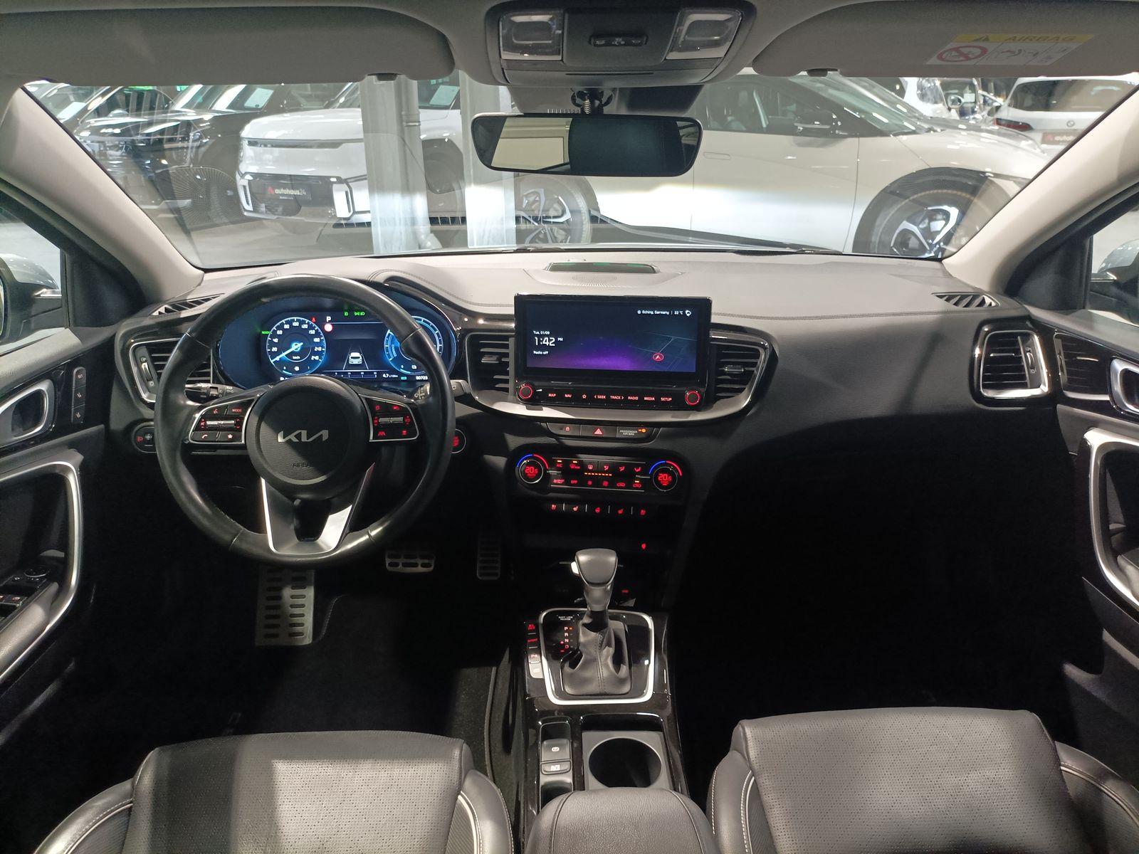Kia Ceed 1.6 PHEV Platinum Ed LED|Navi|Leder|Kamera