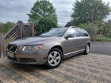 Volvo V 70 2,5 FT  SUMMUM - gebrauchte Volvo V70 aus dem Jahr 2008