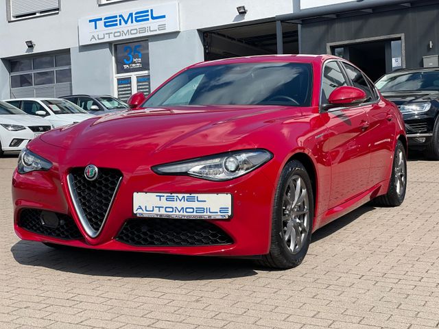 Alfa Romeo Giulia Super*TOP-ZUSTAND*NAVI*SHZ*BHZ*R-KAMERA*