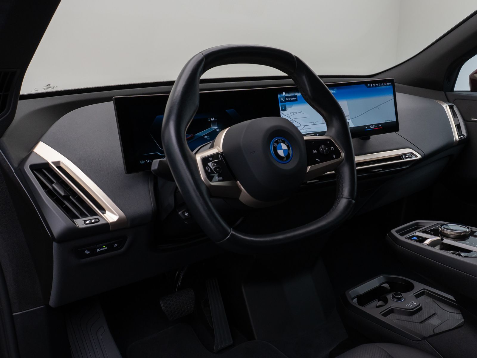 Fahrzeugabbildung BMW iX xD40 360° DAB H/K ACC Komfort Sport 22Zoll