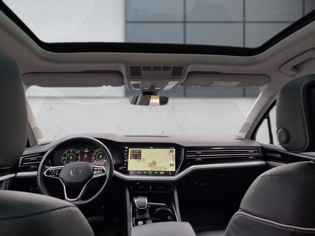 Touareg 3.0 V6 TDI Elegance 4Motion *DSG*AHK*LED