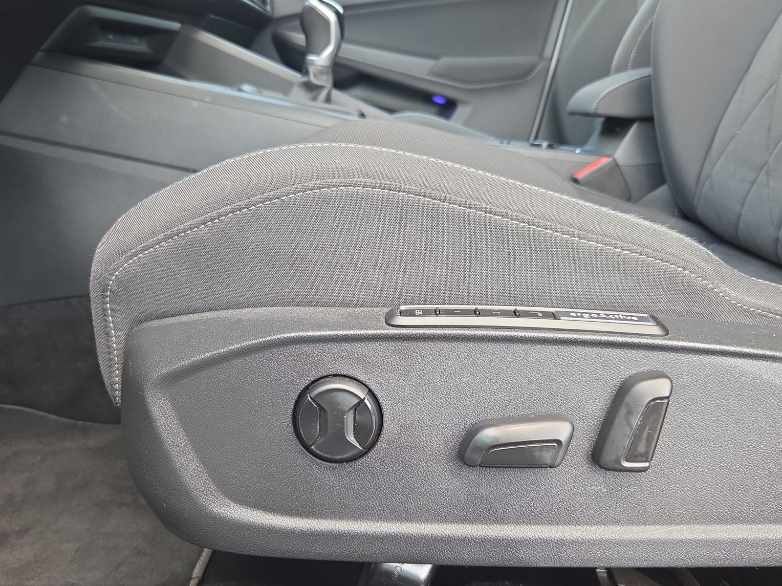 Volkswagen Golf - Bild 14