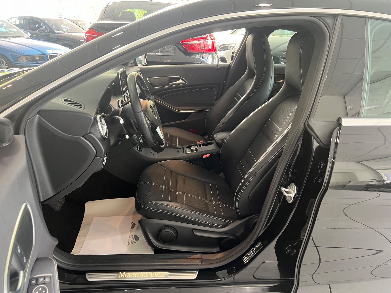 Fahrzeugabbildung Mercedes-Benz CLA 200 Sport* NUR 51.021Km* 2.HAND* SPORT LINE