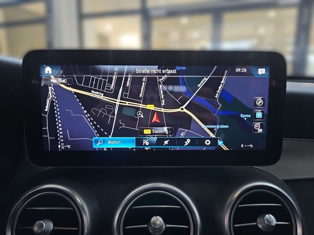 Fahrzeugabbildung Mercedes-Benz GLC 200 d 4M Pano MBUX LED