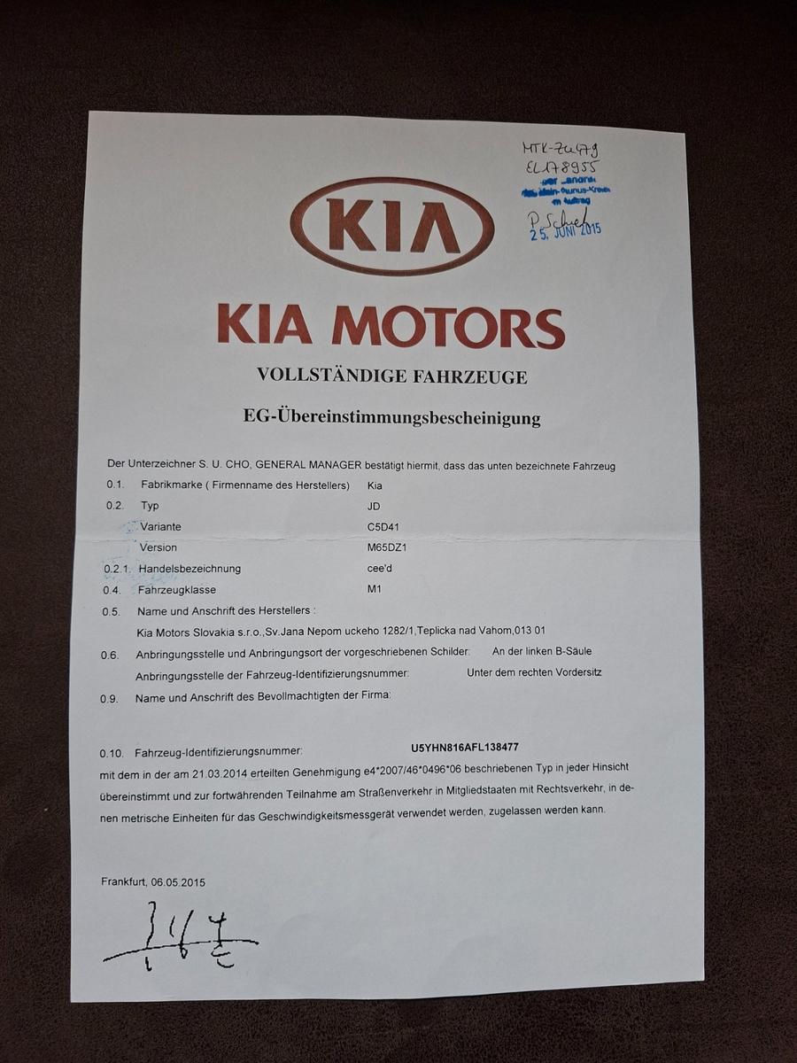 Kia cee'd 2015 — photo 40