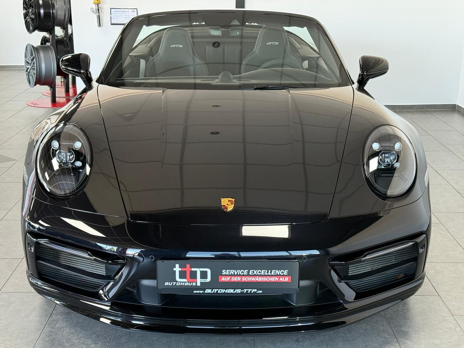 Porsche 992 Cabrio 4 GTS Sport-Design Carbon 18-Wege foto 3