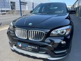 BMW X1 sDrive 2.0D*AUTOMATIK*NAV*AHK*SHZ*LEDER*TEM - BMW X1