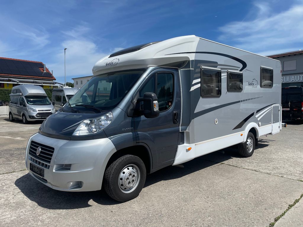 CARADO Glückmobil T69 Automatik-QB-Sat-Solar-Kamera