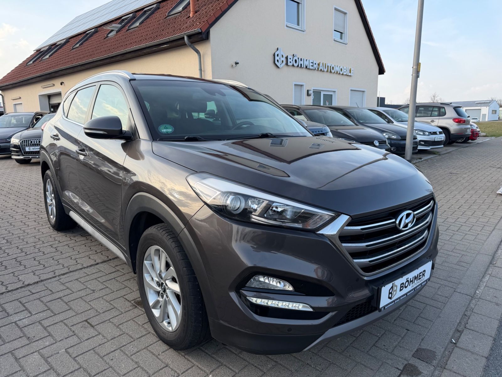 HYUNDAI Tucson