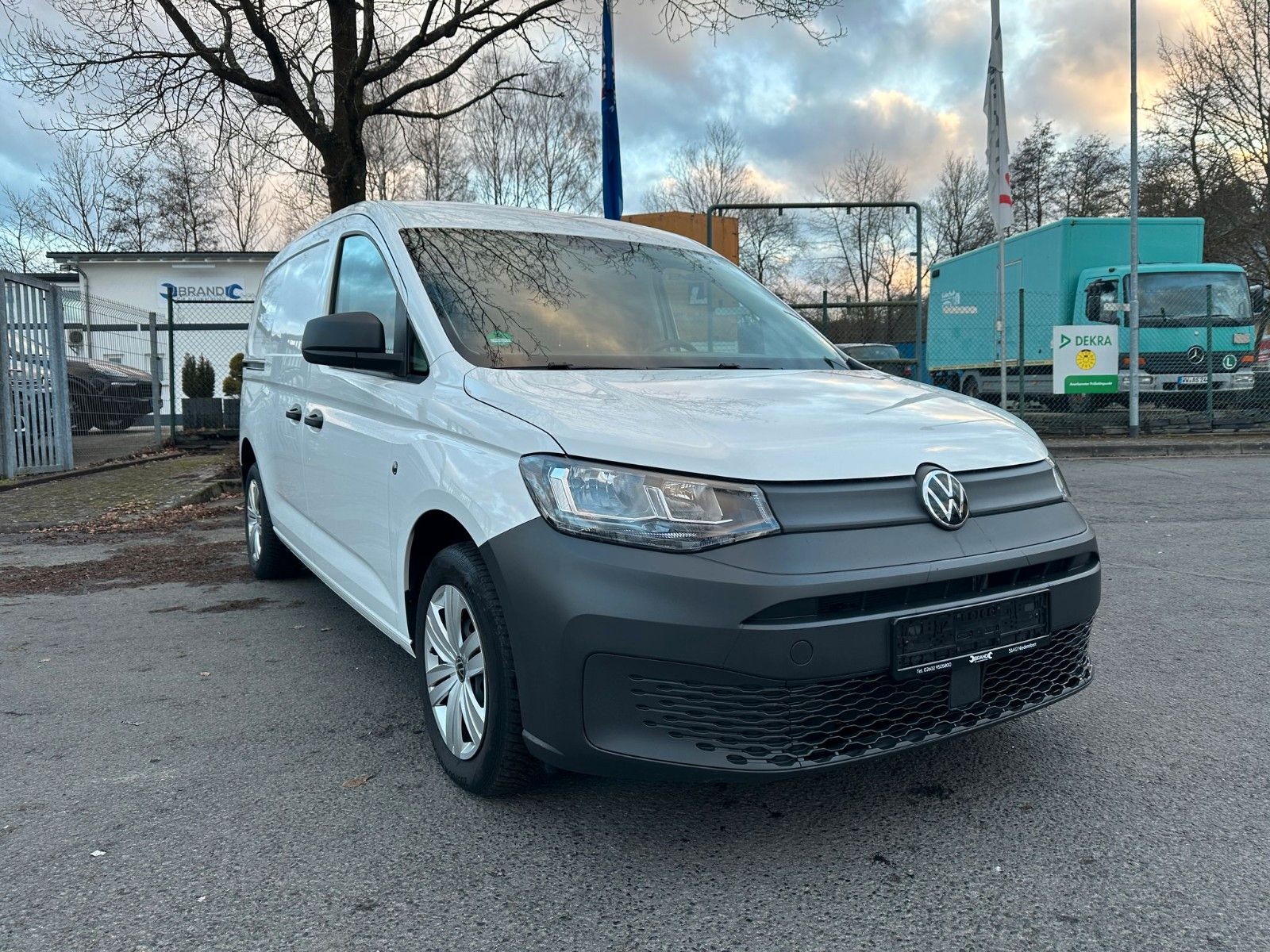 VW Caddy Cargo Basis Maxi*TüvNEU*NEUWAGENZUSTAND*