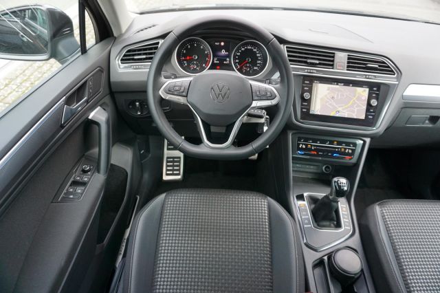 Tiguan 1.5 TSI Active LED SHZ KAMERA KLIMA NAVI