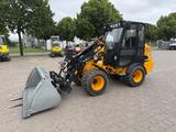 JCB 403 PLUS, BJ 24, 205 BH, 30 km/h, AHK, Euro-SWE - JCB 403