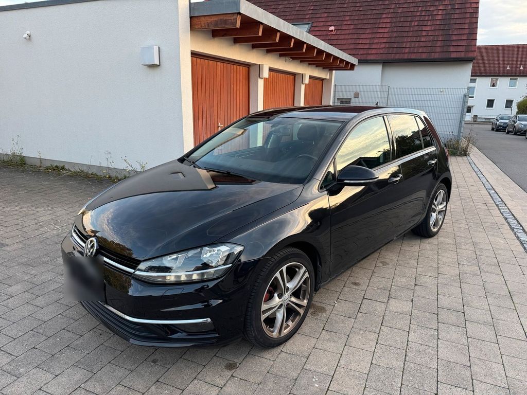 Image of Volkswagen Golf