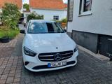 Mercedes-Benz B 180D