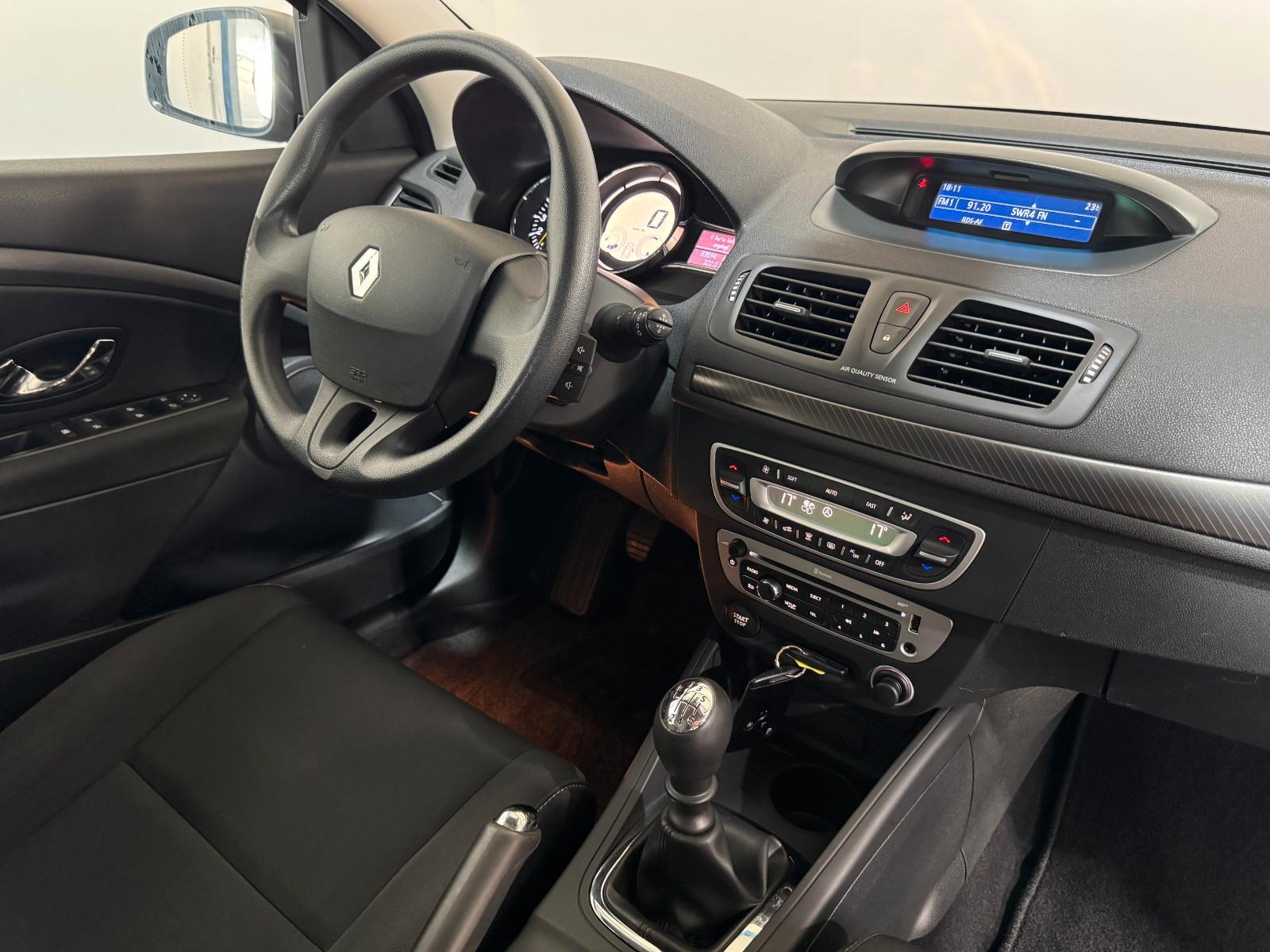 Renault Megane III TCe 115 Grandtour Expression *2.HAND*