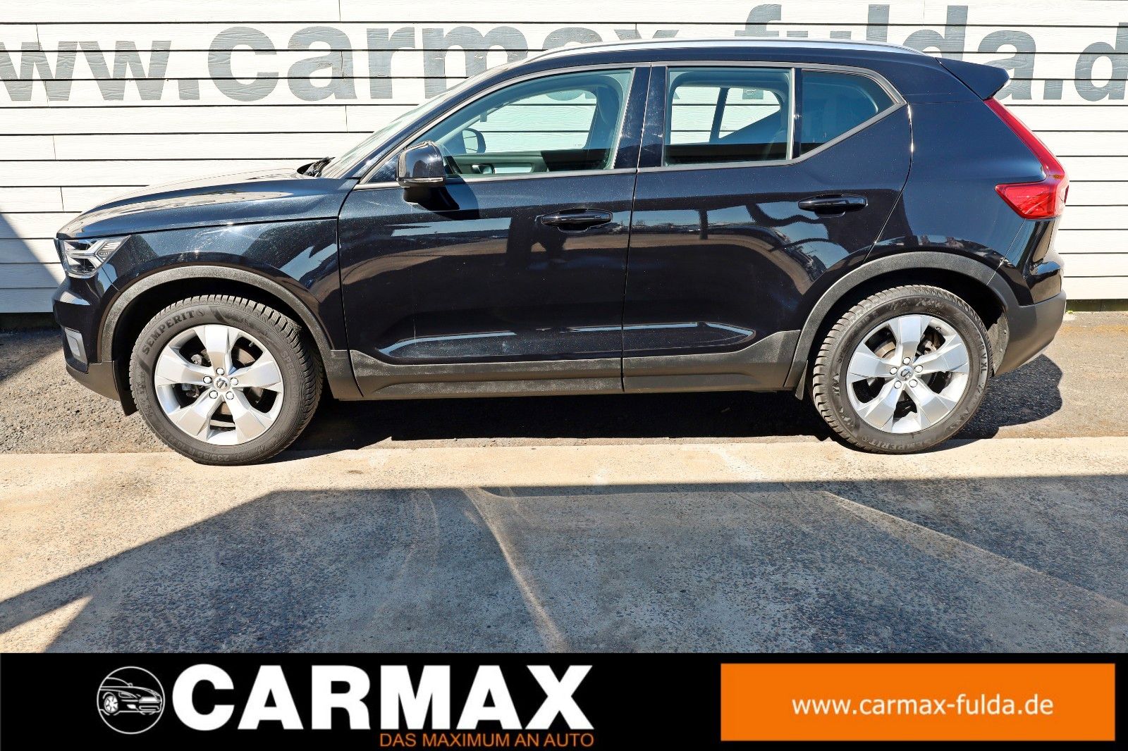 Fahrzeugabbildung Volvo XC40 Momentum Pro,Navi,LED,DAB, Unfallfrei!