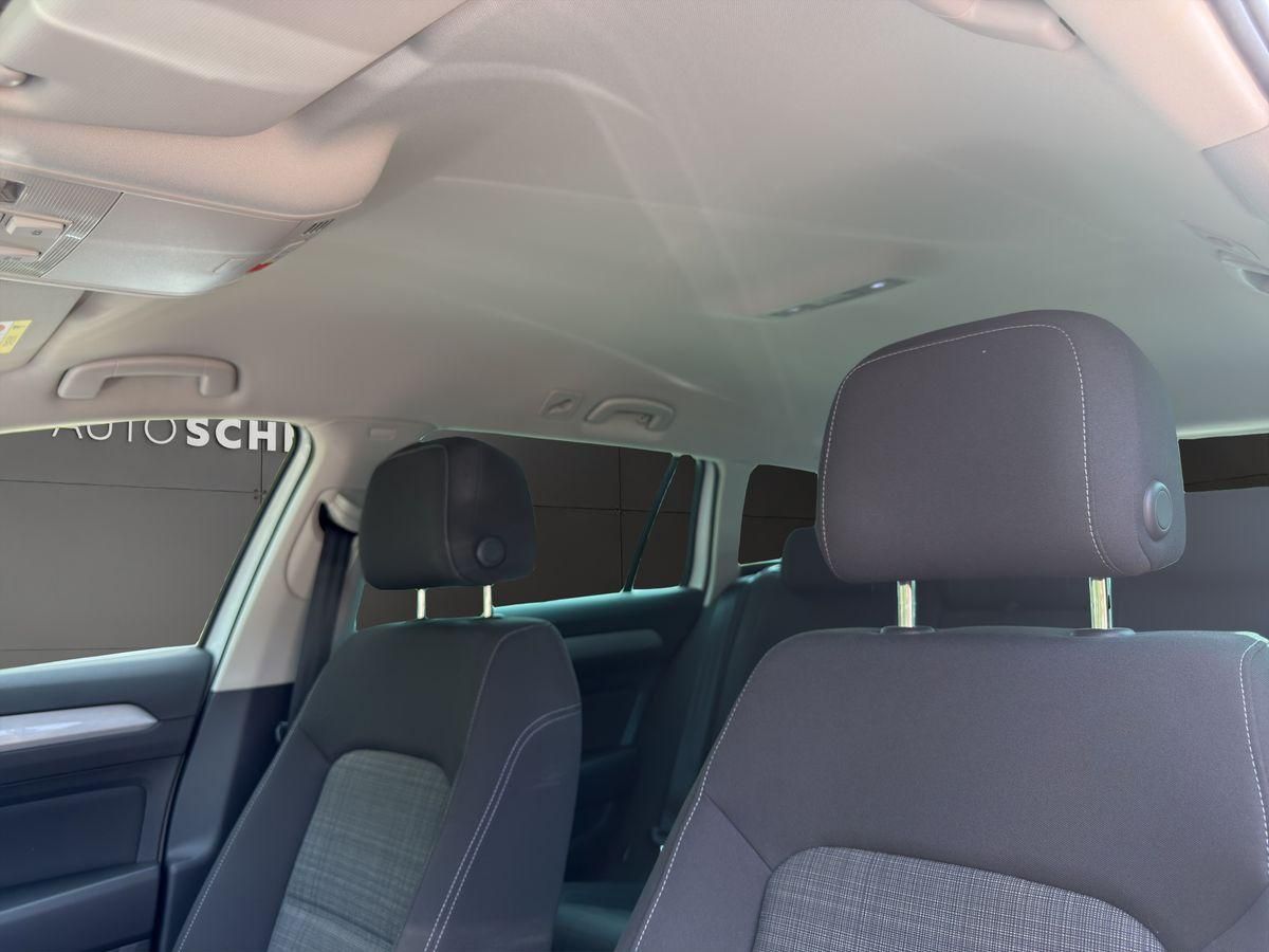 Passat Variant Business2.0TDI DSG AHK RFK MATRIX