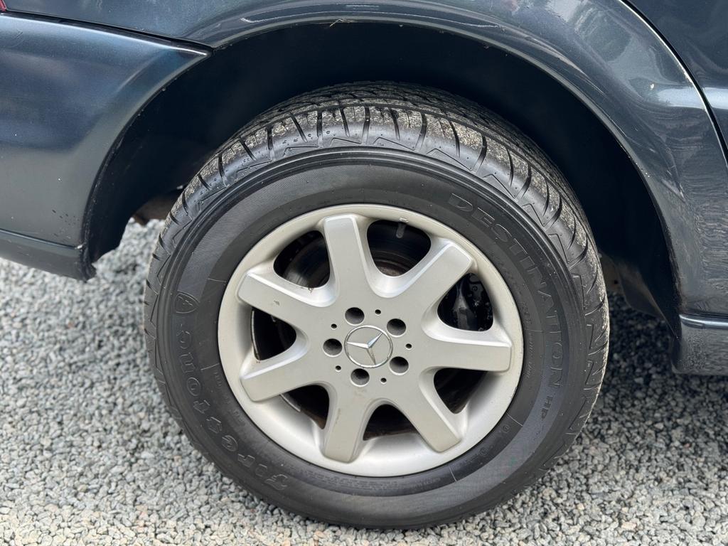 Mercedes-Benz ML 320