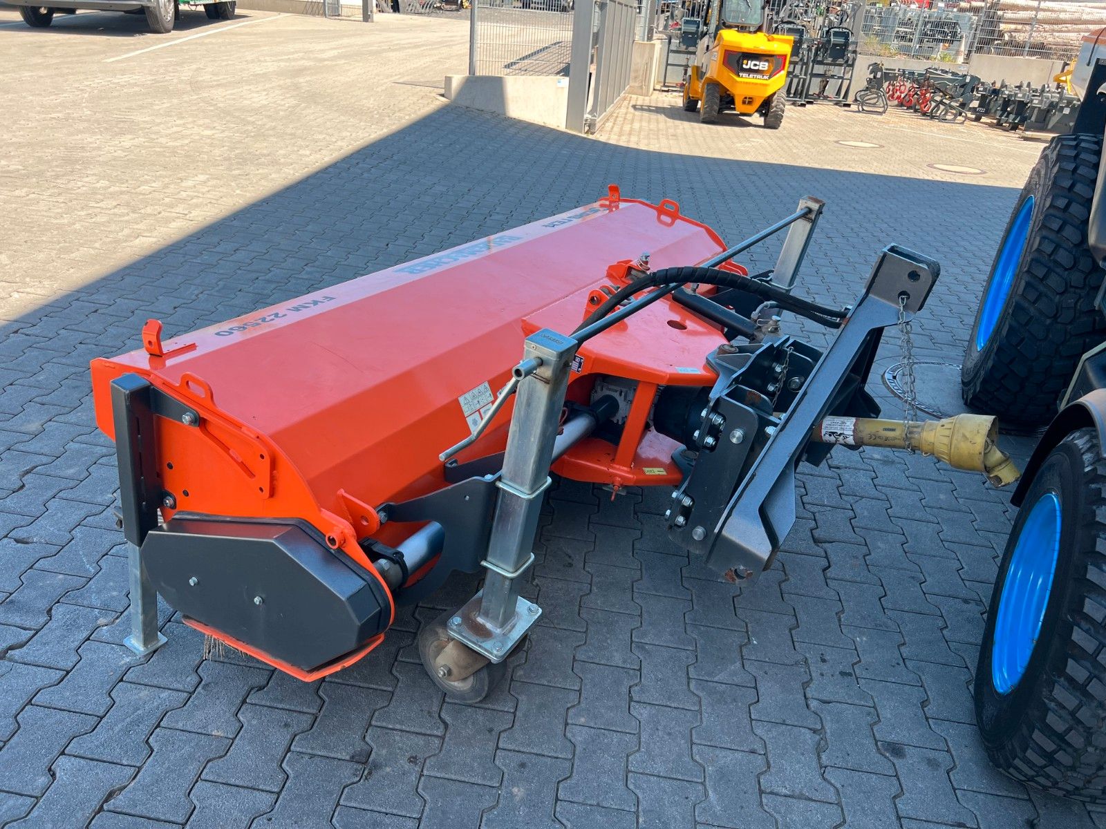 Fahrzeugabbildung Kubota M5101N / nur 437h / Kommunalpaket