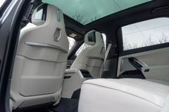 BMW M760 – 28 / 30