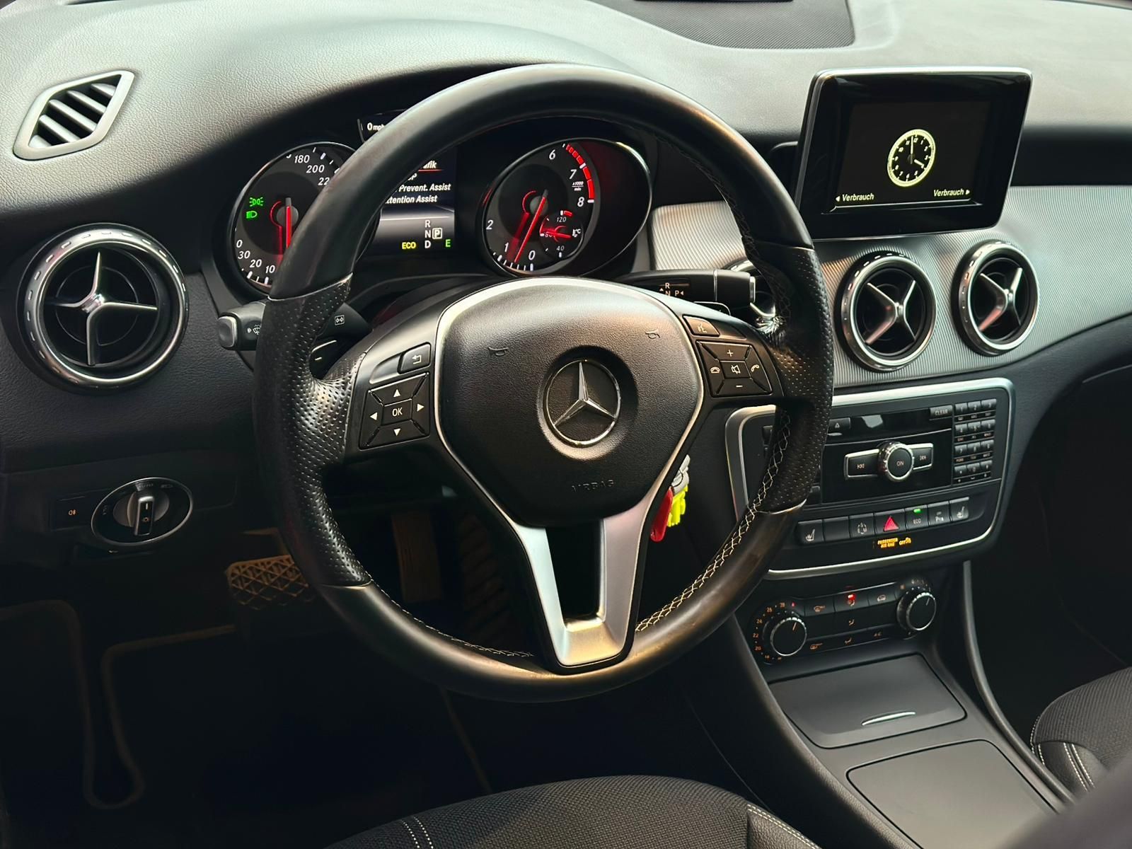 MERCEDES-BENZ GLA200 URBAN* BIXEN#SHZ#TEMPO#FRONT#PDC#KLIMA - Image 22