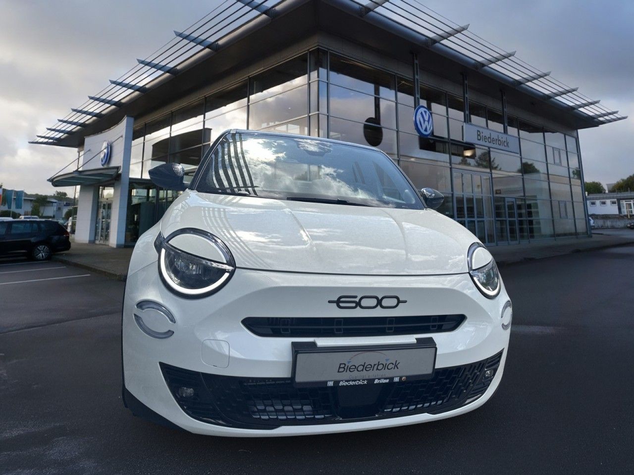 Fiat 600 1.2 Turbo Street Edition 1.2 Turbo 74 kW Str imagem 3