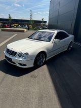 Mercedes-Benz CL 500 - - Mercedes-Benz CL 500 aus 2006