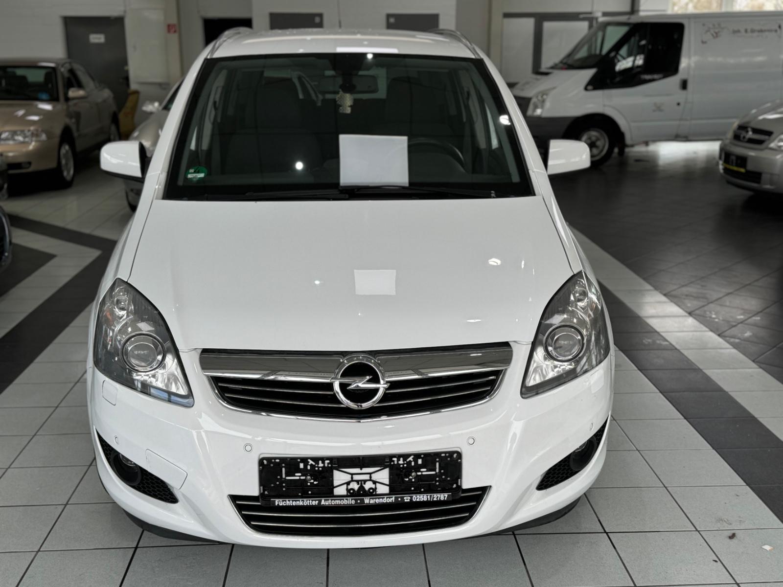 Opel Zafira B Family Plus