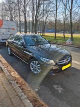 Mercedes-Benz Mercedes W205 C180 Automatik 1Hand 2019 Fa... - Mercedes-Benz W201
