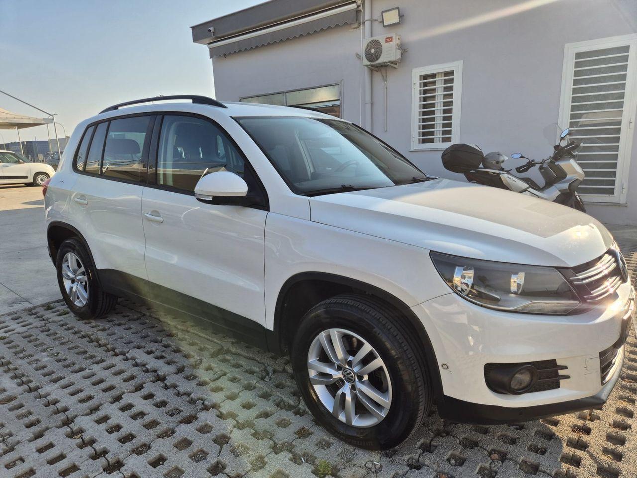 Volkswagen Tiguan 2011 — photo 6