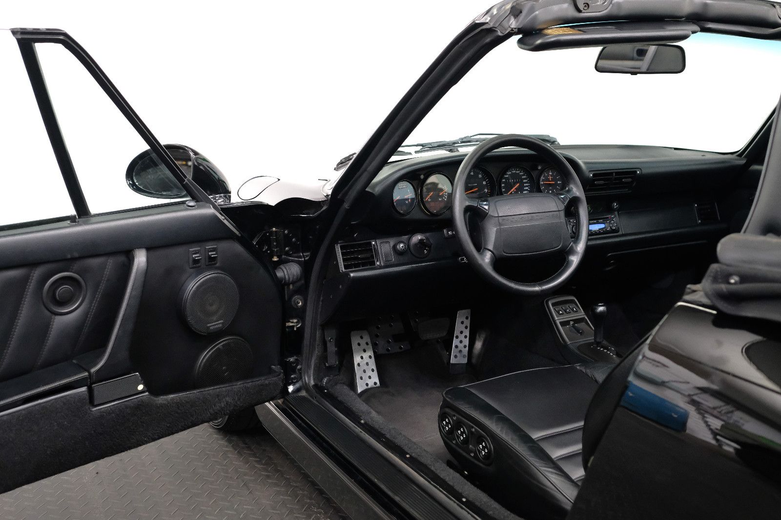 Fahrzeugabbildung Porsche 964 Carrera 2 Cabrio/KLIMA/AUTO/H-KENNZEICHEN