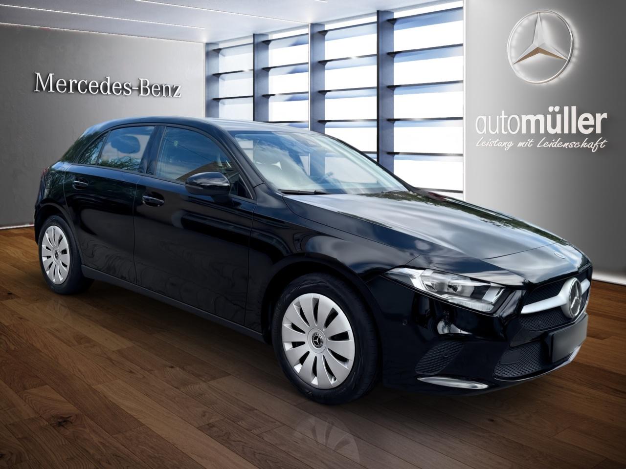 Mercedes-Benz A 250 e STNDHZ+CARPL+KAMERA+SHZ+NAVI+PARKASSIS+