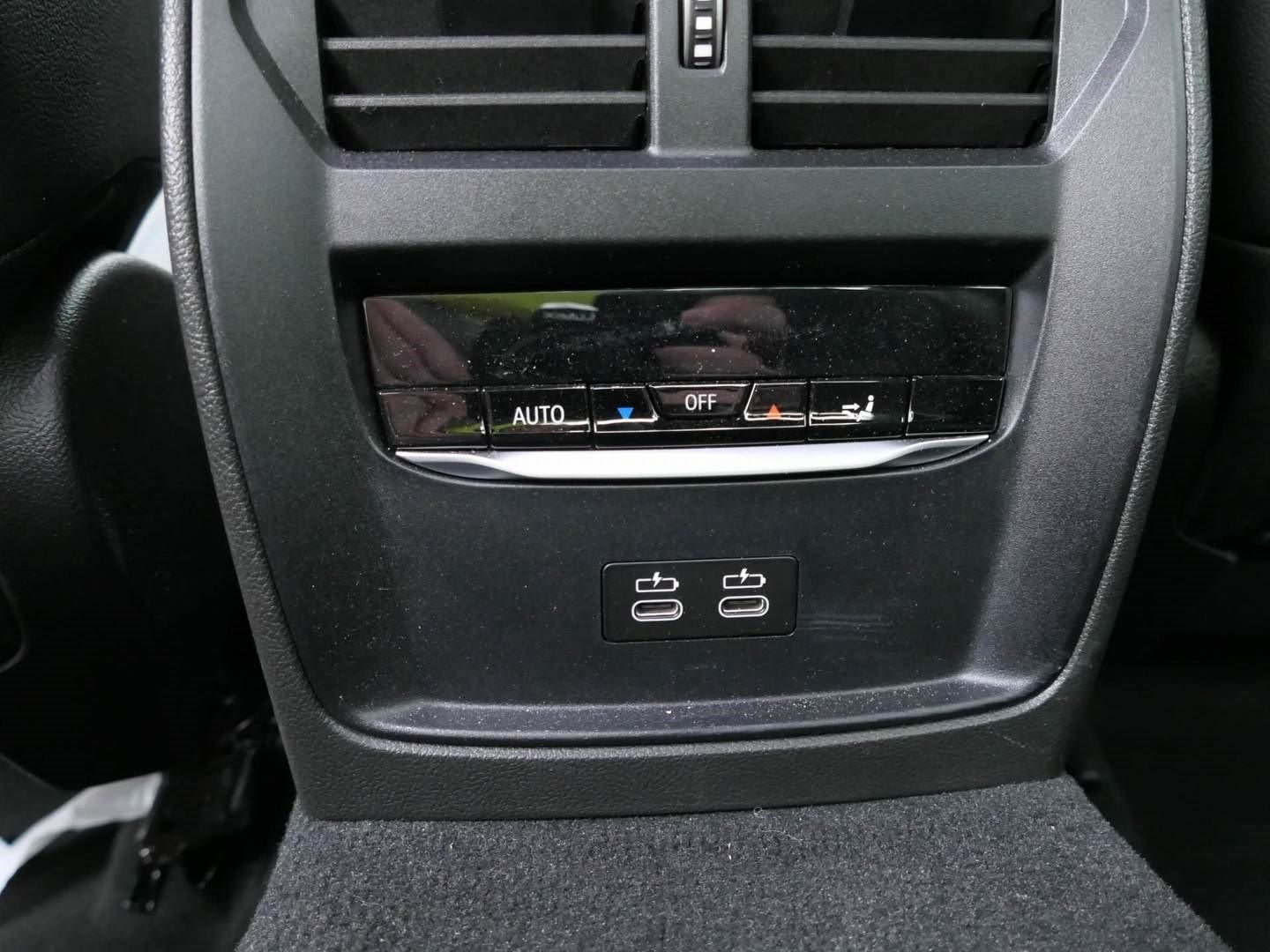 BMW 330 - Bild 10