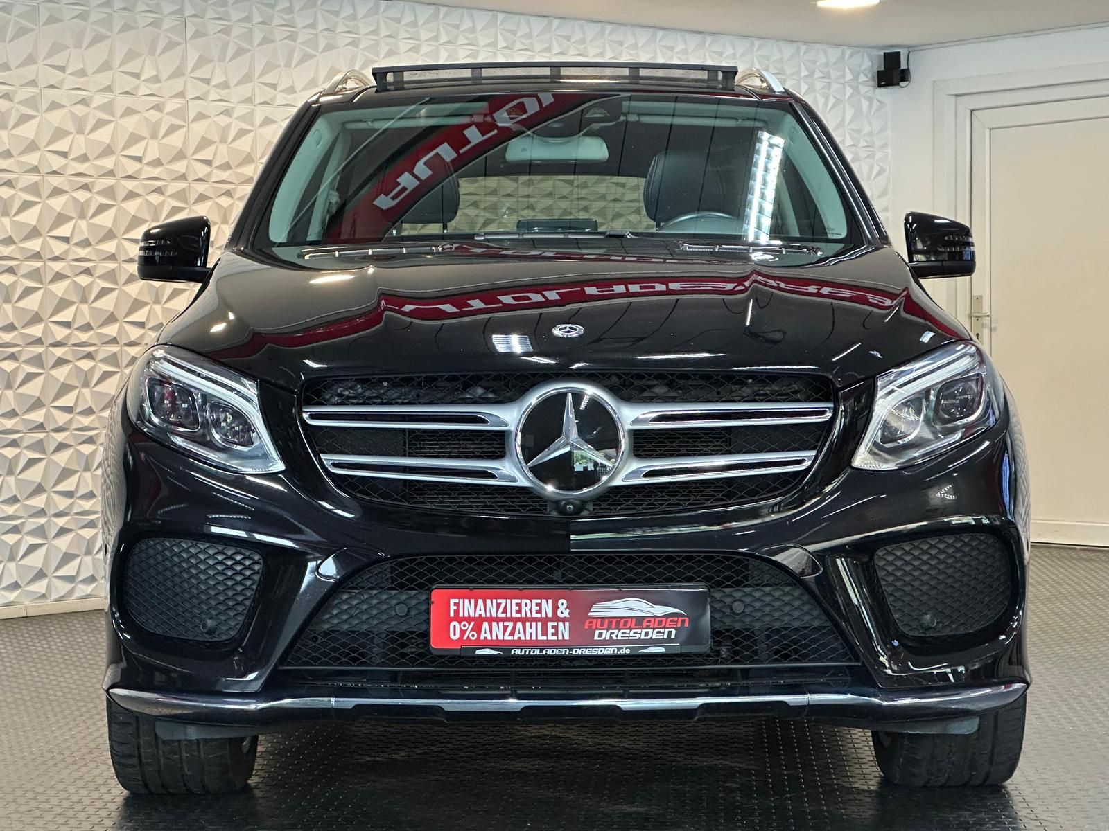 MERCEDES-BENZ GLE500 AMG 4M* LED#PANO#360#AHK#4xSHZ#ACC#SPUR - Image 3