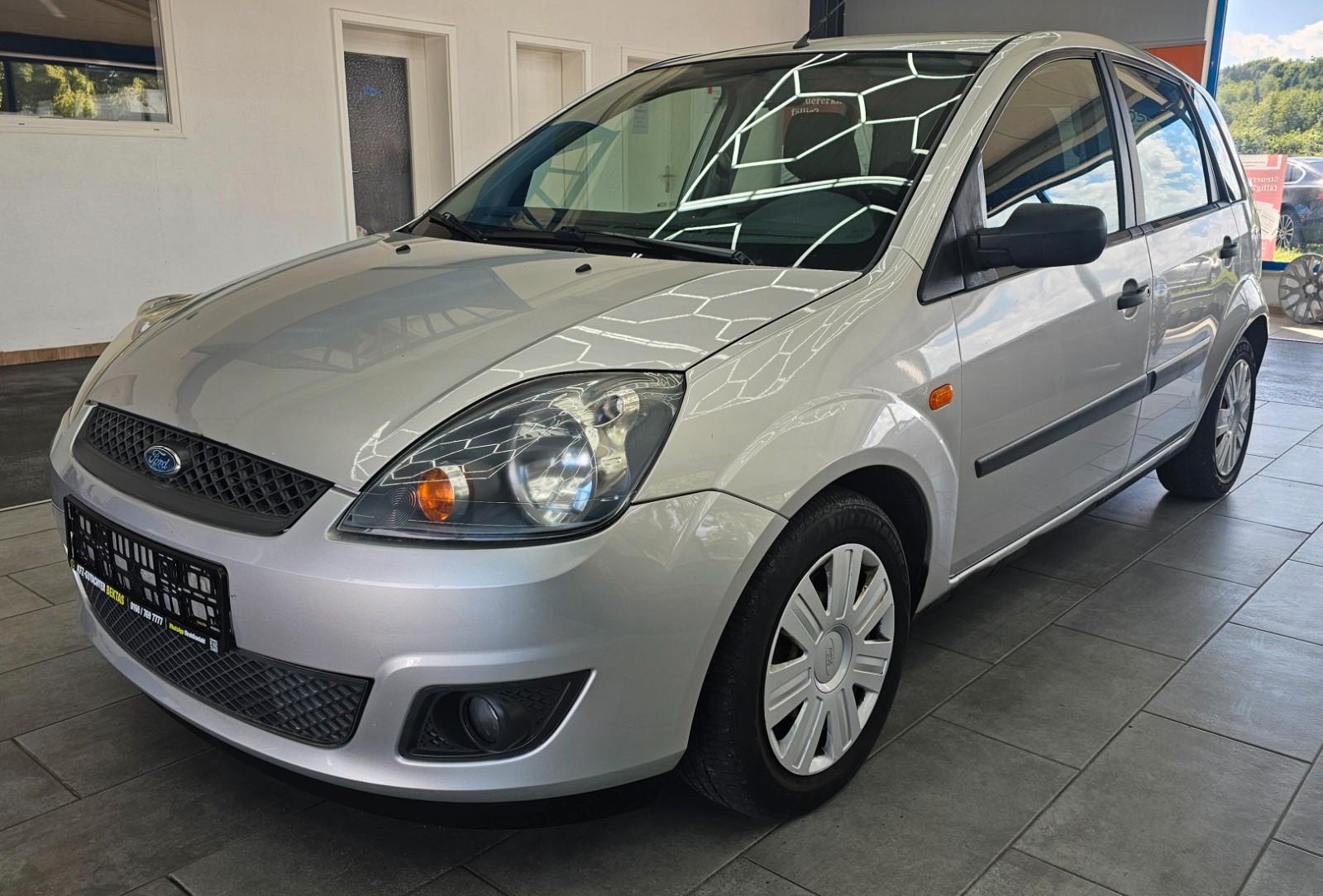 Ford Fiesta 1.4 16V Ambient Automatik TÜV/Service NEU