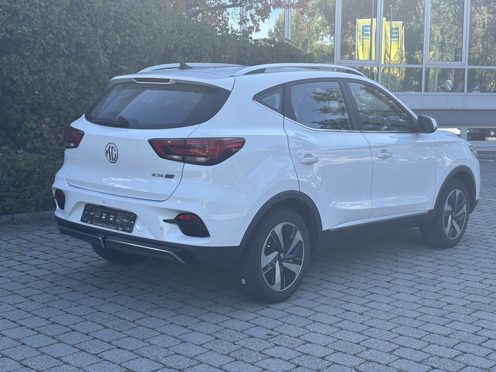 MG ZS