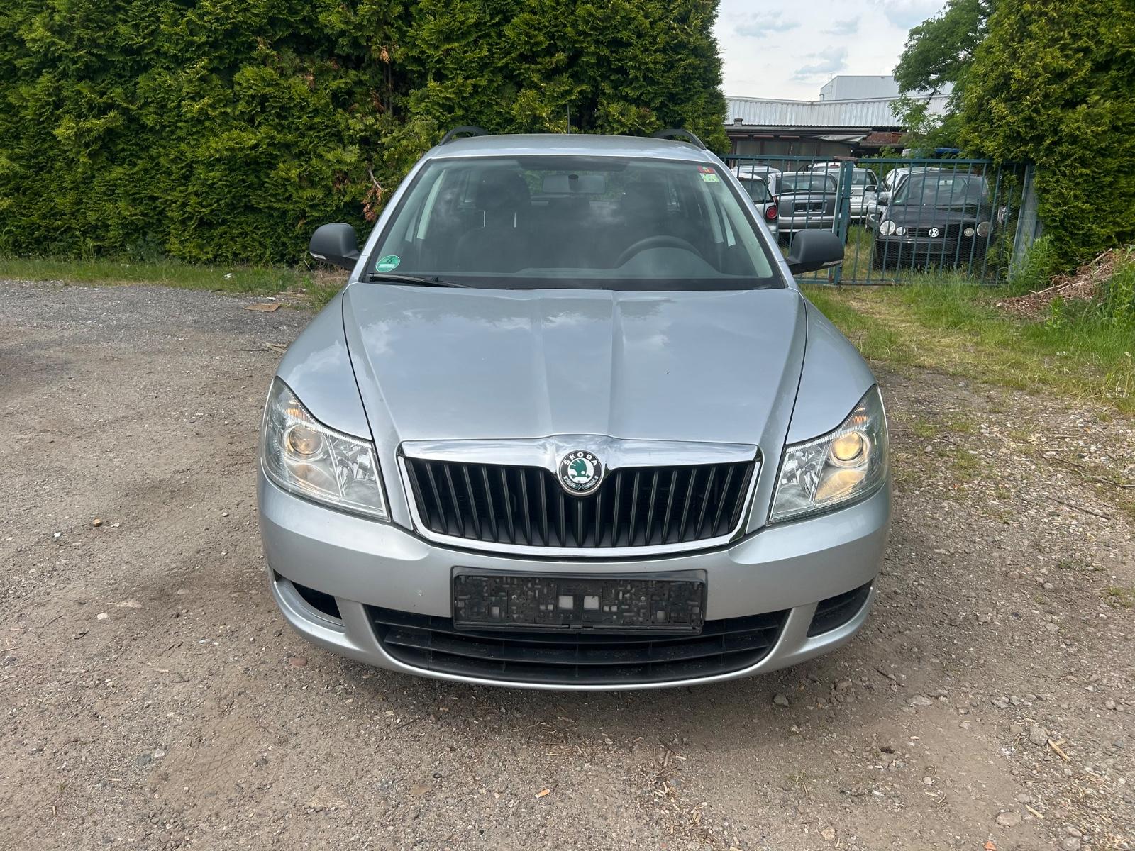 Skoda Octavia 2012 — photo 8