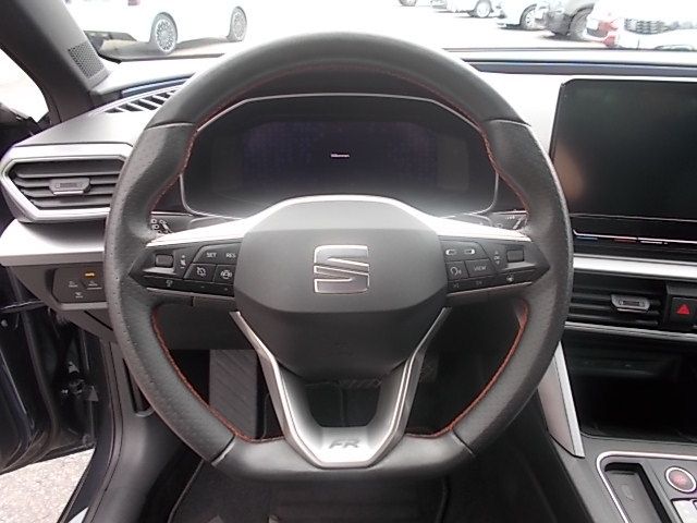 Fahrzeugabbildung SEAT Leon FR 1.5 eTSI ACT DSG