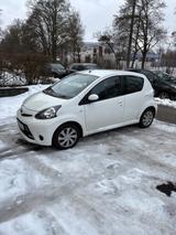 Toyota Aygo (X) 1,0-l-VVT-i Cool Cool - Toyota Aygo (X) von privat