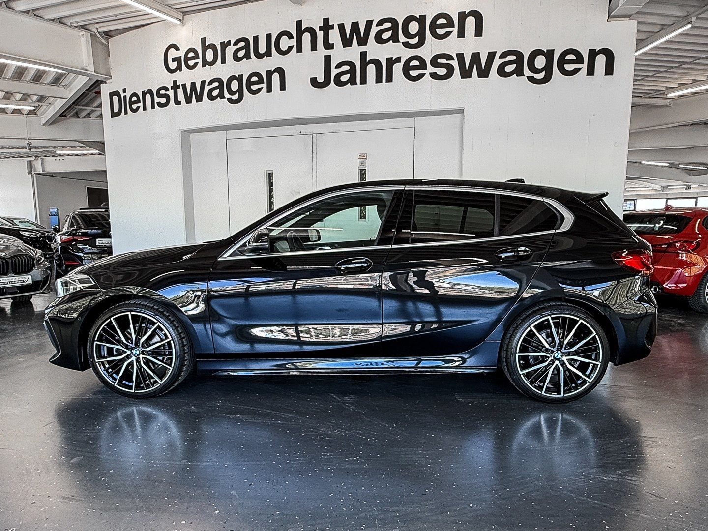 BMW 118i M-Sport Aut Nav LED HiFi Parkass 19 foto 4