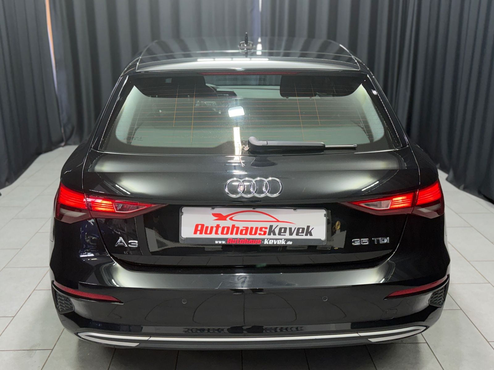 Fahrzeugabbildung Audi Audi A3 35 TDI Sportback advanced|AUTOMATIK|NAVI