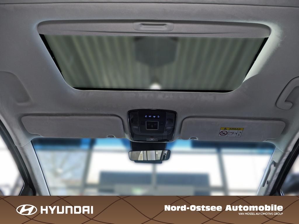 Fahrzeugabbildung Hyundai STARIA HEV 7-Sitzer Signature Panoramadach