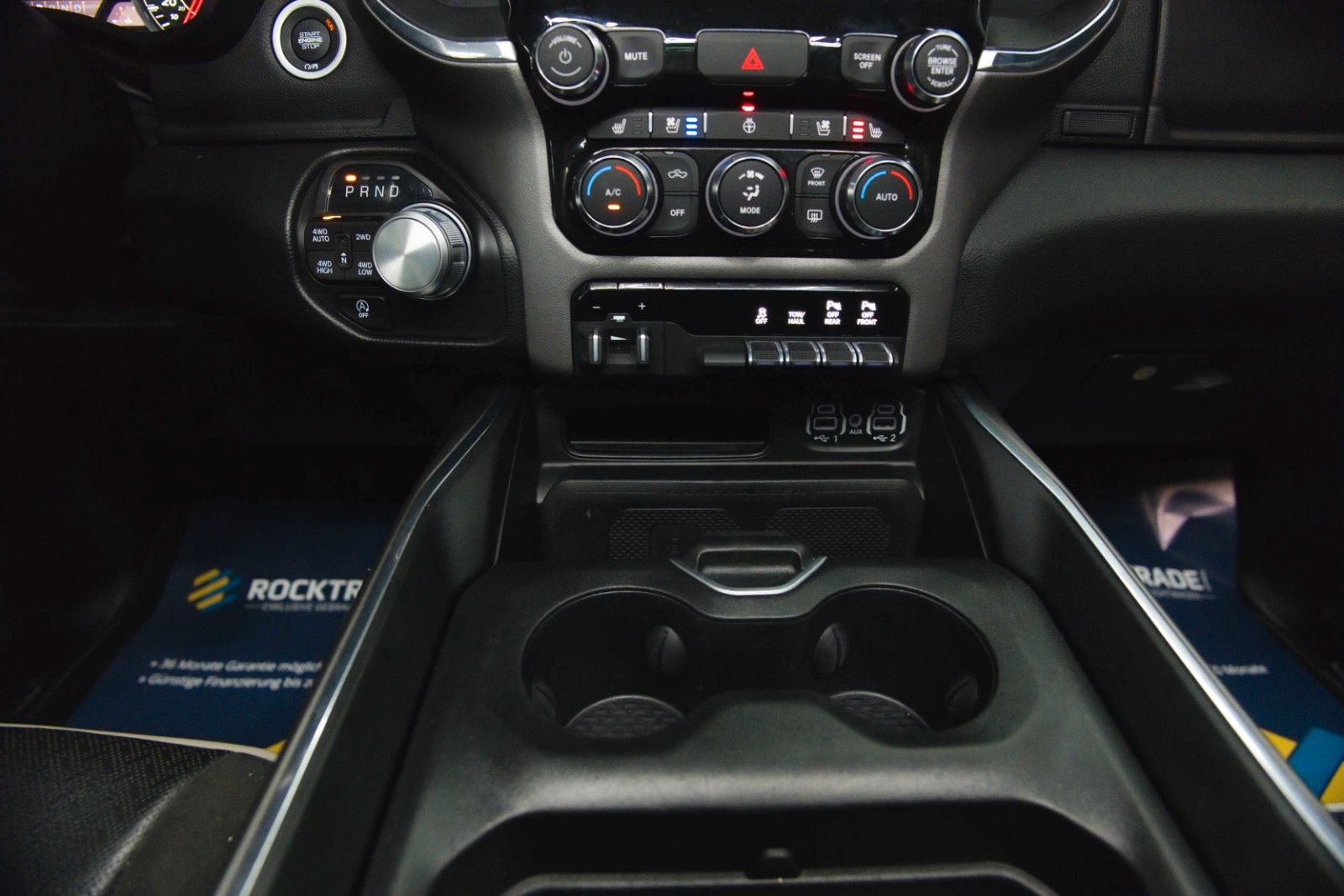 Fahrzeugabbildung Dodge RAM 5.7 V8 HEMI 4x4 Night LARAMIE LONGBED 19%